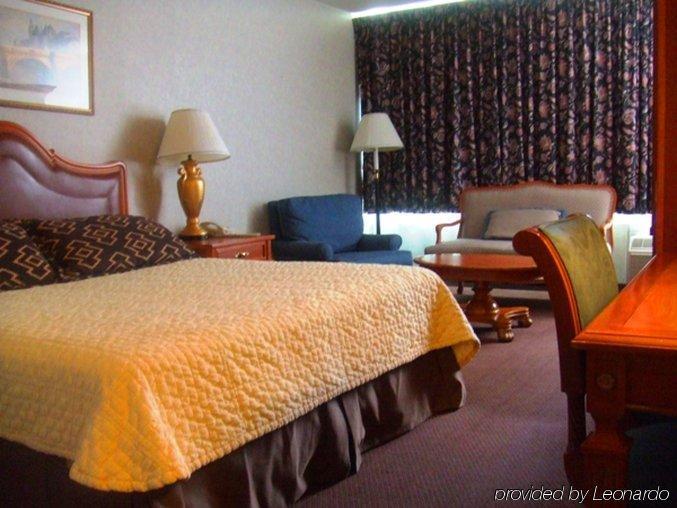 A Victory Inn & Suites - Muskegon Phòng bức ảnh