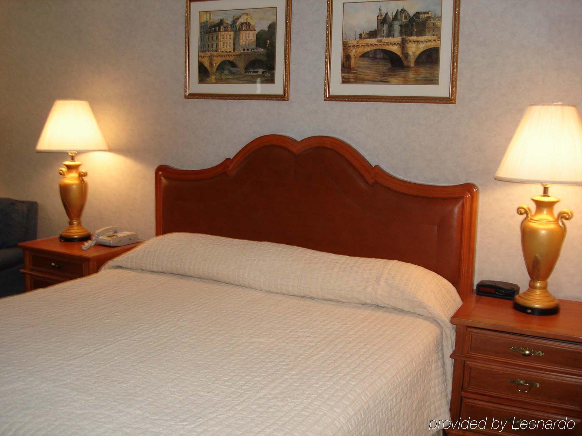 A Victory Inn & Suites - Muskegon Phòng bức ảnh